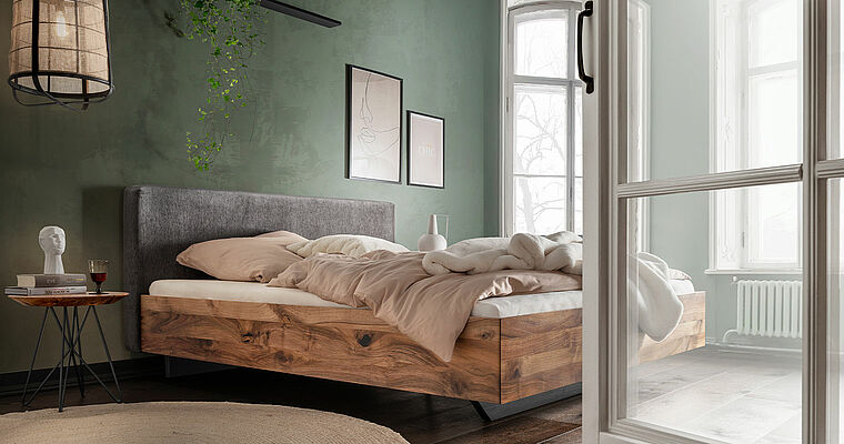 Bett pl.Feria mit Stoffkopfteil